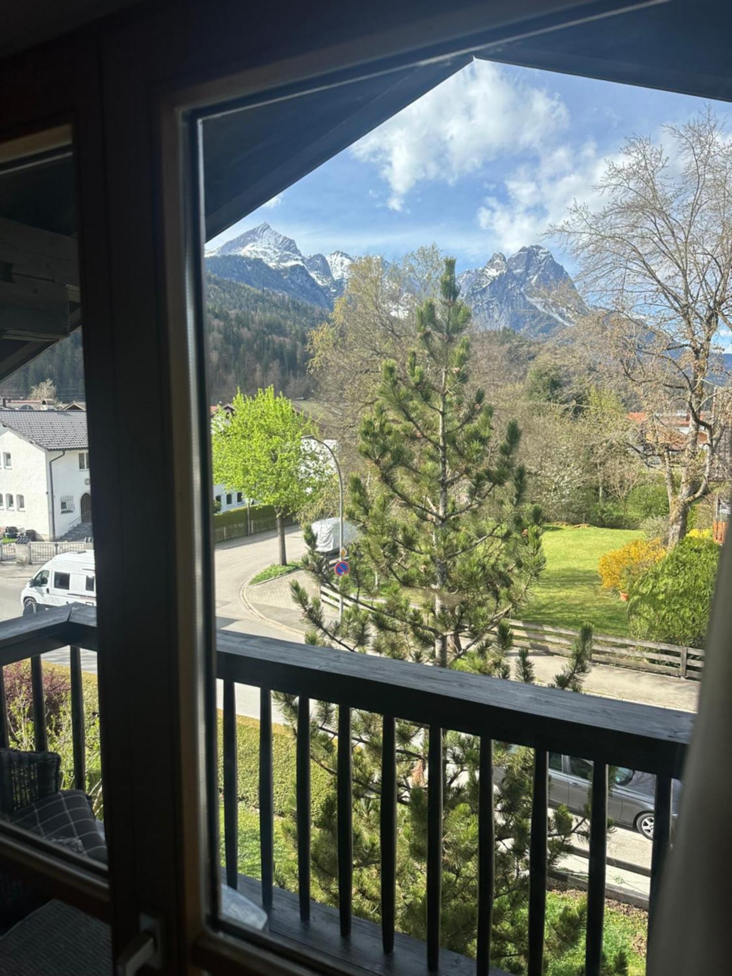 Gaestehaus Antonia Γκάρμις-Παρτενκίρχεν Εξωτερικό φωτογραφία